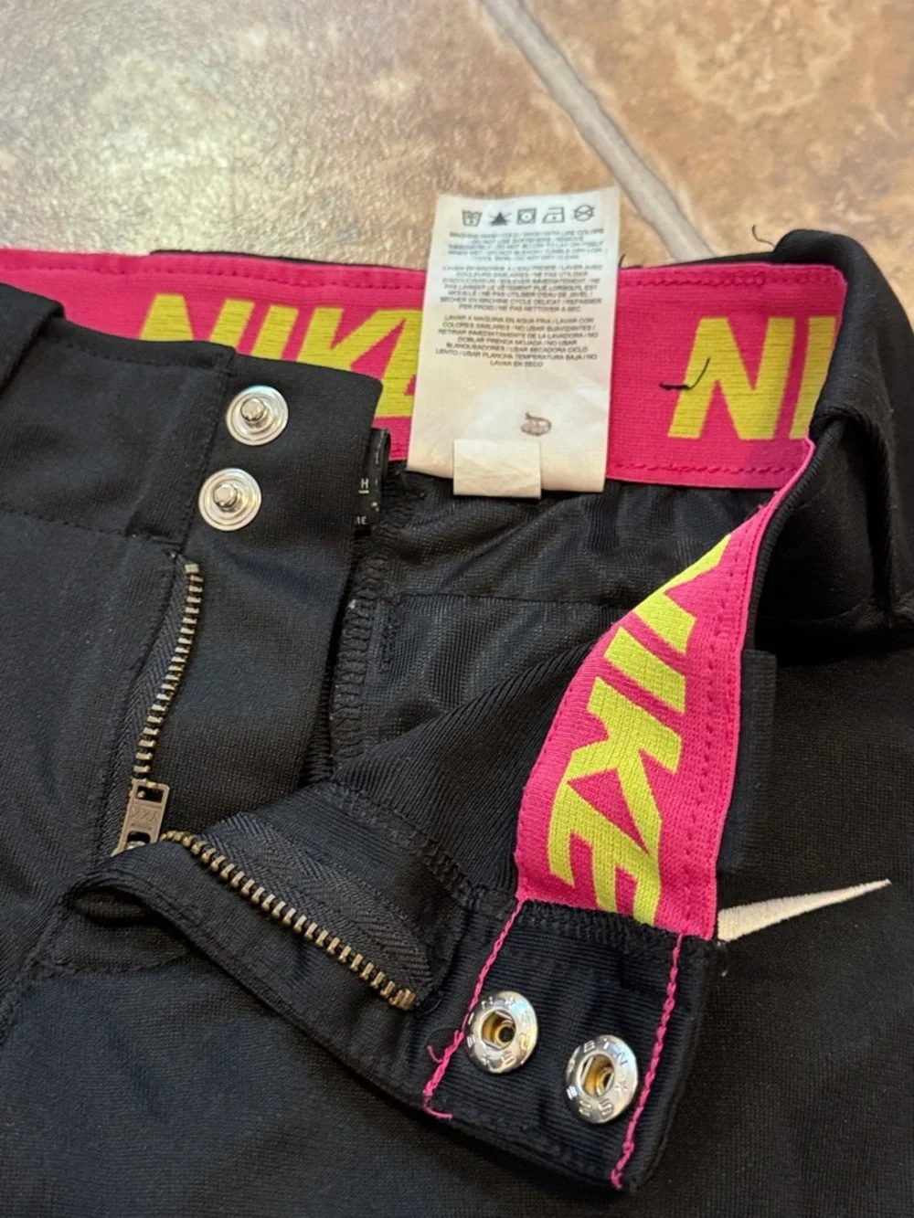 Nike Black Kids Athletic sport pants size small - Picture 4 of 5